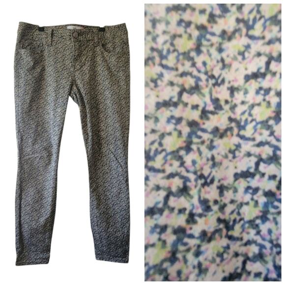 Cabi Size 10 "Ditzy" Abstract Floral Gteen Skinny Jeans - Picture 2 of 7